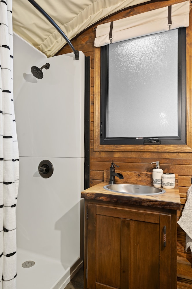Grand Canyon Glamping Resort - photo 11