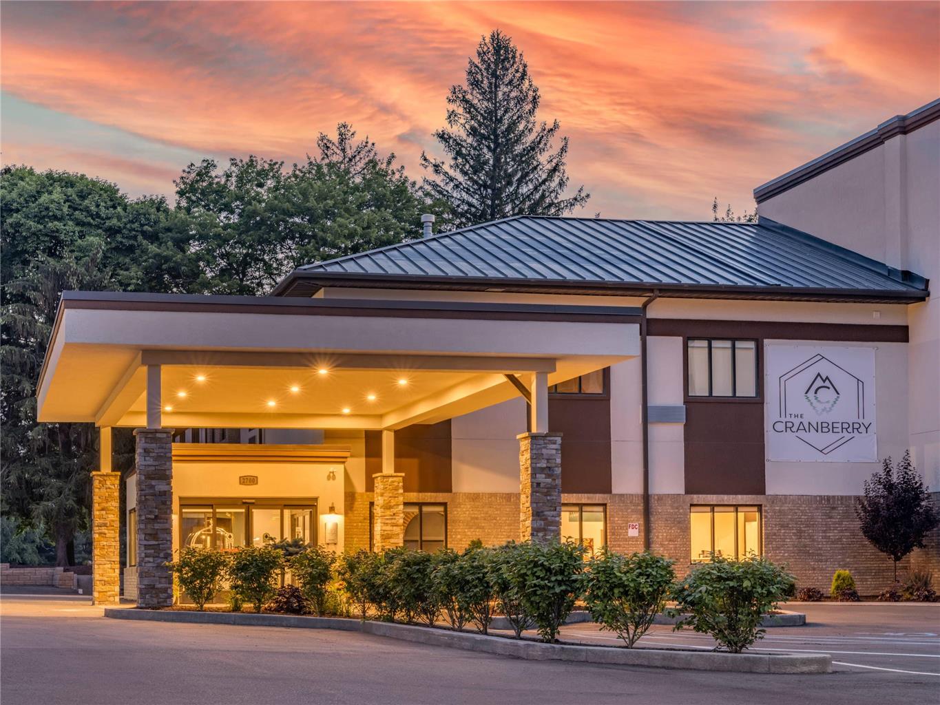 The Cranberry An Ascend Collection Hotel — Morgantown