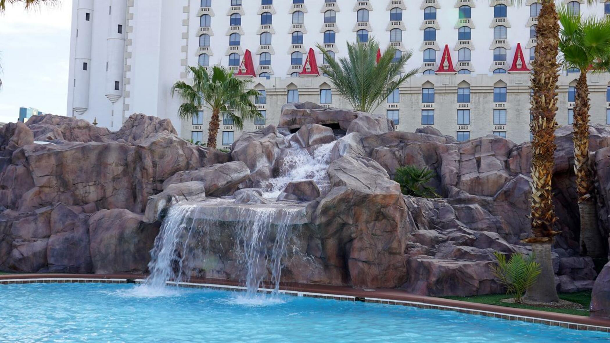 Excalibur Hotel & Casino - photo 6
