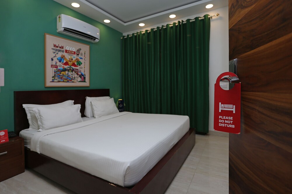 Oyo 24392 Flagship Damodar Inn — Coimbatore