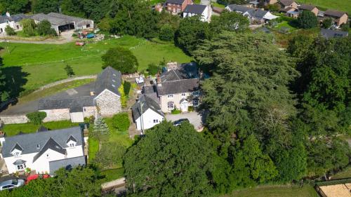 Cedar Tree Cottage — Saint Asaph — photo 2