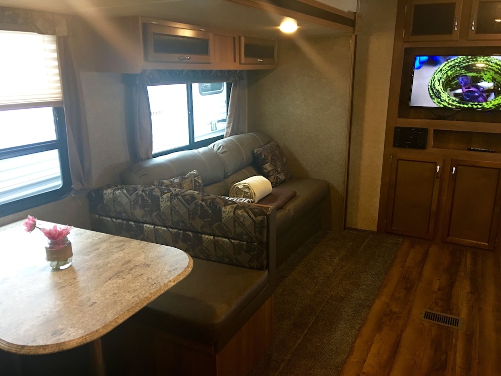 Enduro RV Citrus Valley Resort - photo 51