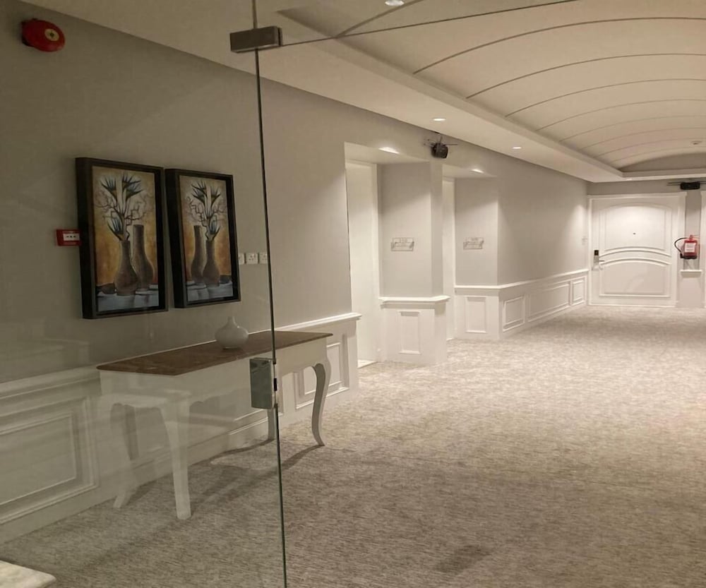 Land Walk Alaqiq - last minute hotel in Riyadh