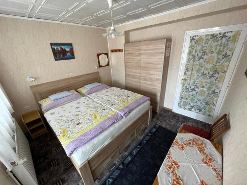 Karolin Apartman — Unknown City — photo 2