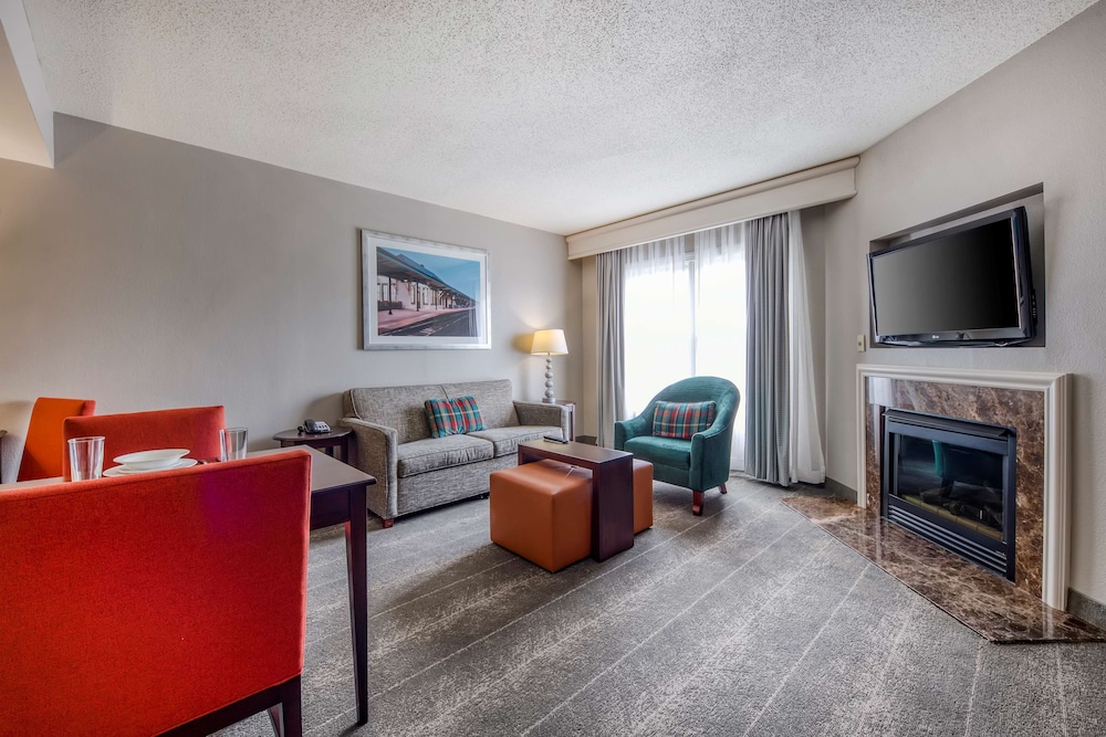 Homewood Suites by Hilton Olmsted Village - photo 38