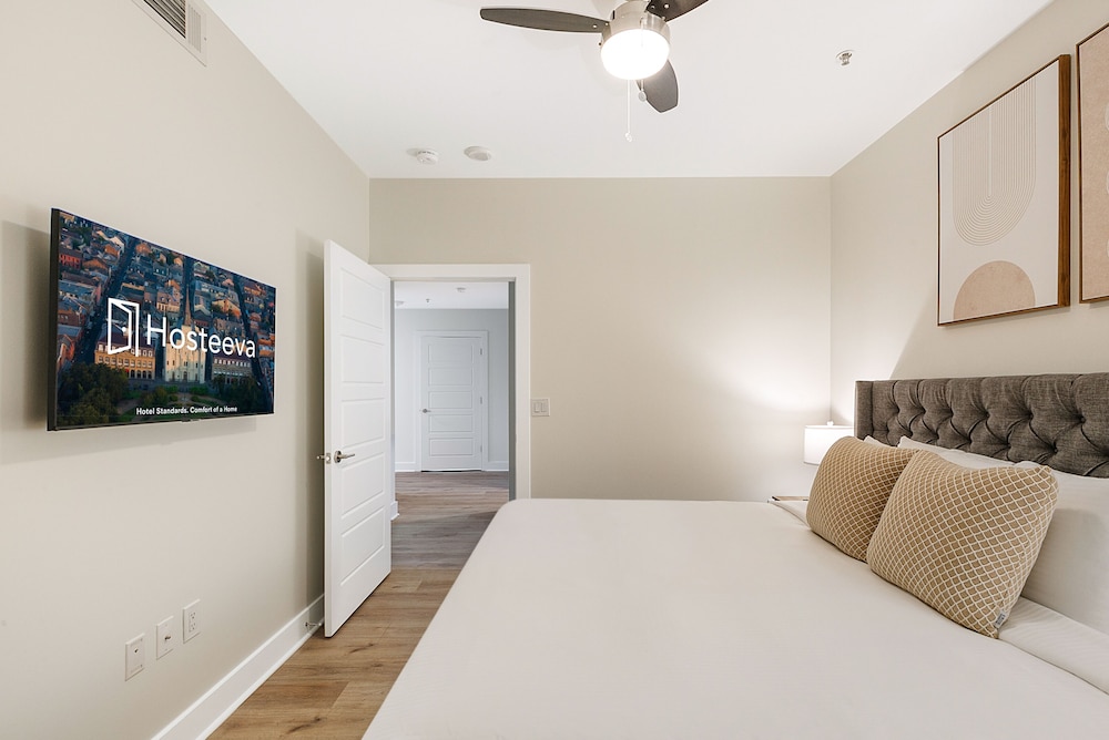 Mardi Gras Suites NOLA's 4BR Elegance - photo 73