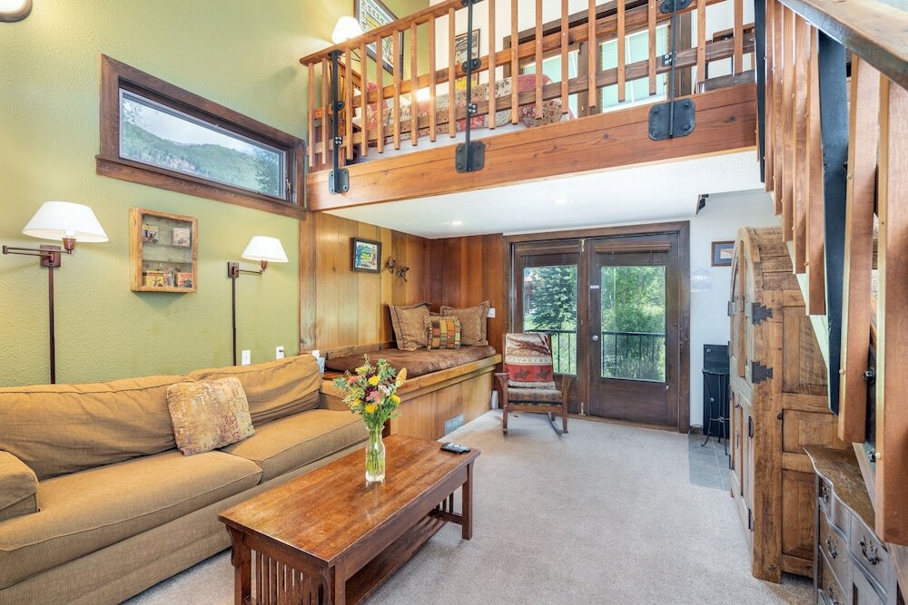 Manitou Lodge 5 Hotel Room By Alpine Lodging Telluride — Telluride