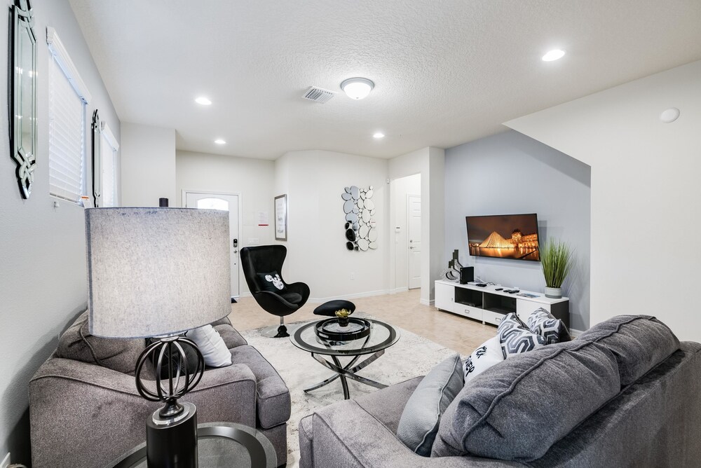 5 Bedrooms55 Bathroomswindsor Westside 1836Gd - photo 19