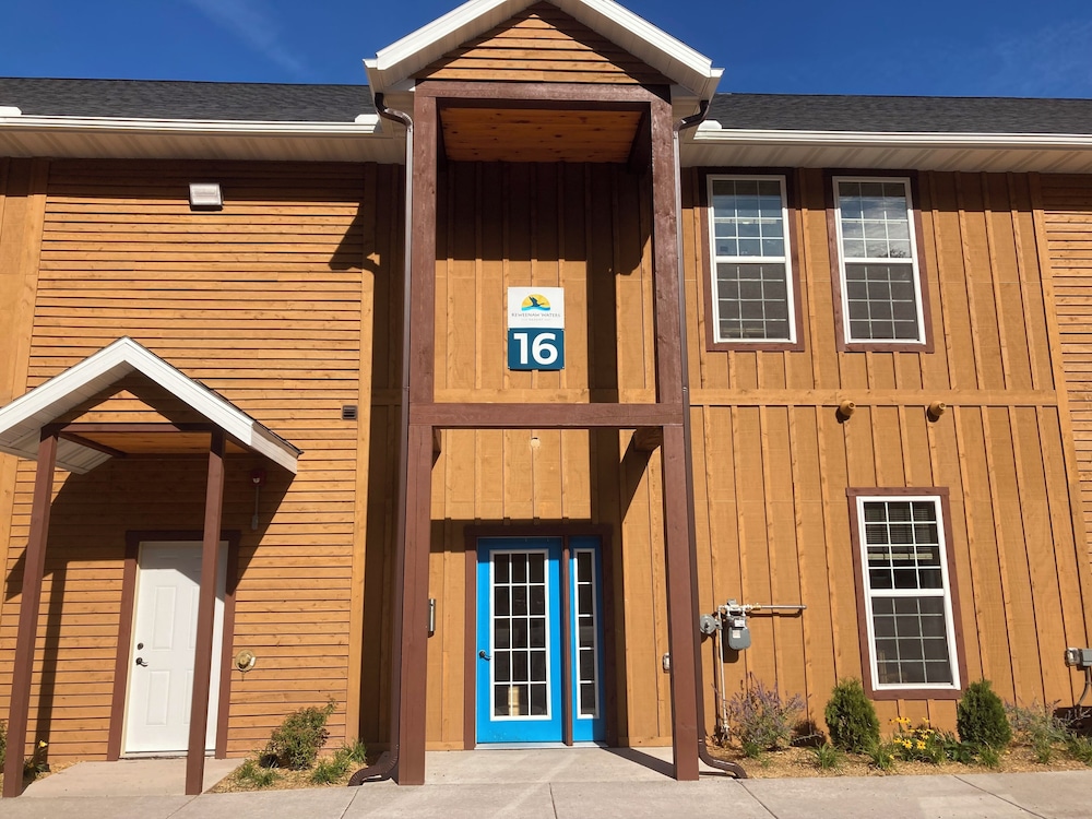 Keweenaw Waters Resort - photo 37
