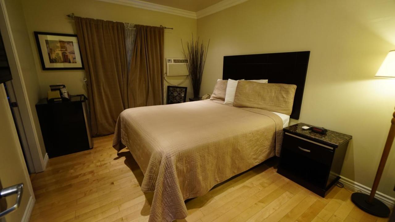 Trylon Hotel Hollywood - photo 5