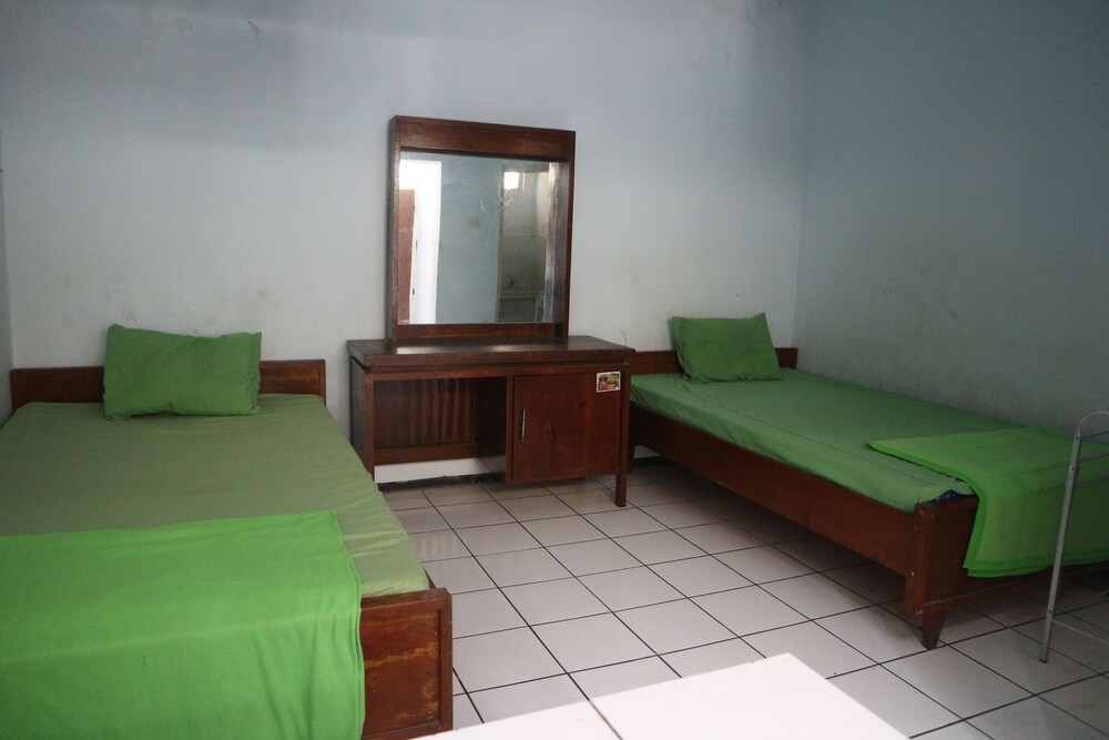 Hotel Priangan by OYO Rooms in Tasikmalaya, Indonesia