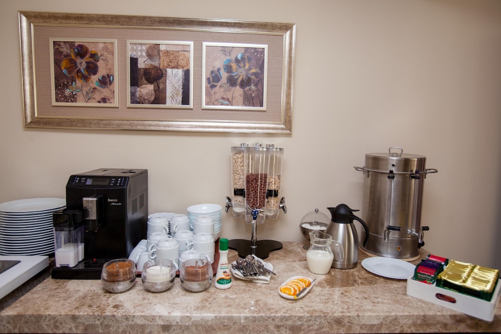 מזון ומשקאות