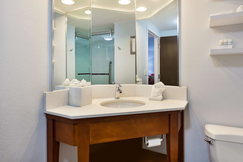 Hampton Inn Columbus Delaware I 71 North - photo 27