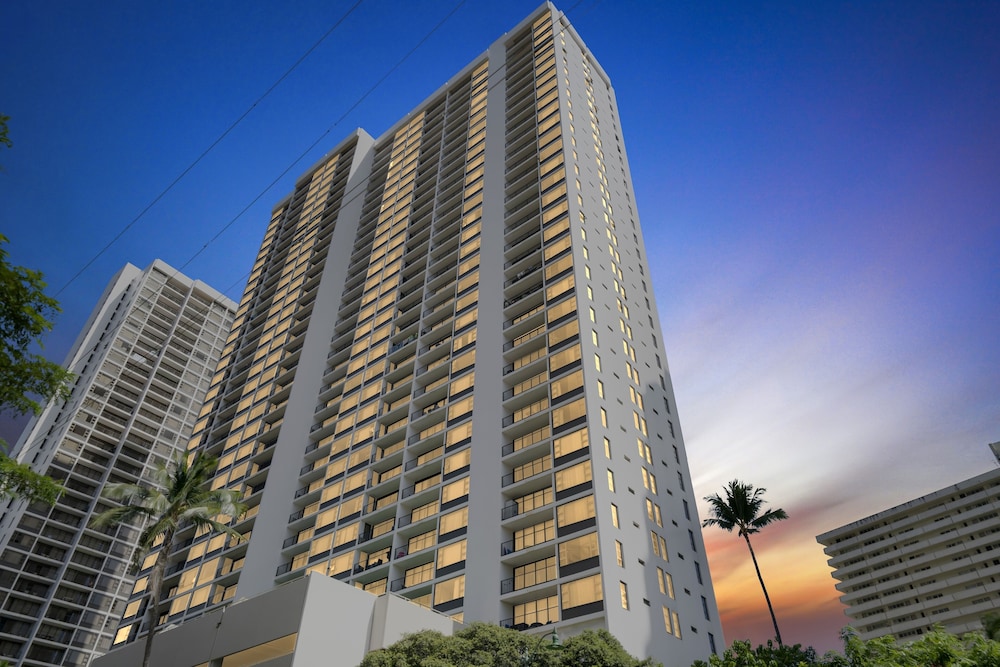 Standard Ocean View Condo 35th floor views Free parking & Wifi by Koko Resort Vacation Rentals Honolulu - photo 30
