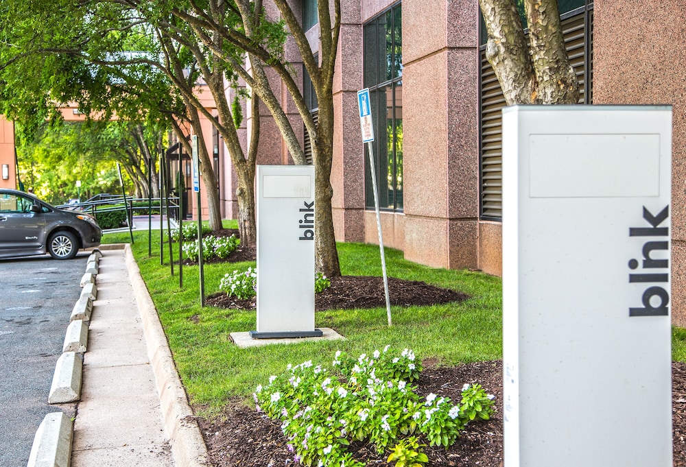 Hilton Fairfax - photo 48