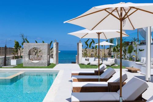 Villa Moana — 5-Star Luxury Hotel in Perama, Greece