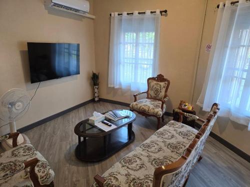 Victory place 2 — 4-Star Luxury Hotel in Bangkok, Thailand