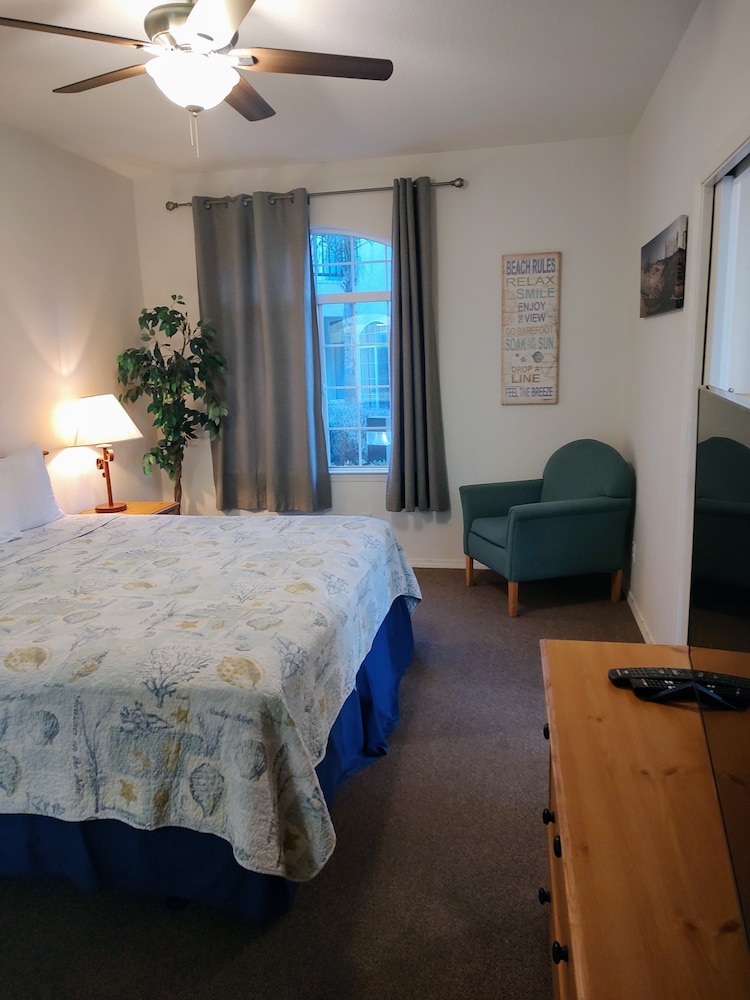 Pacific Plaza Hotel - photo 59