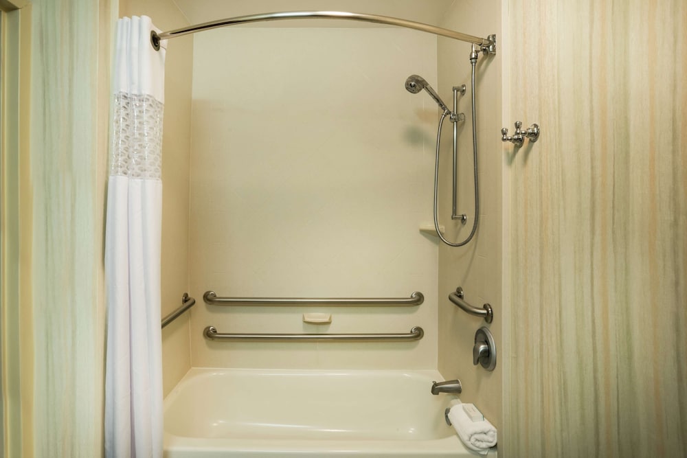Spark by Hilton Bardstown - photo 19