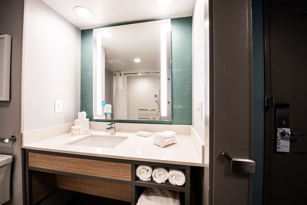 Hilton Garden Inn Asheville South - photo 26