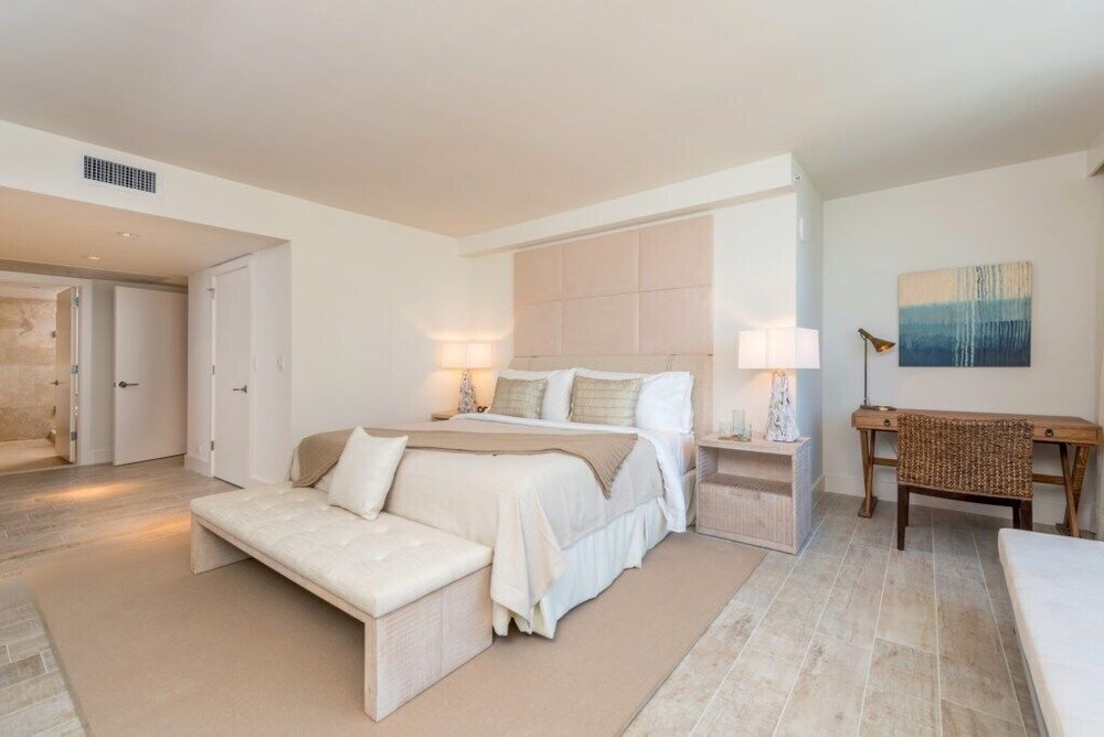 5 Star Hotel 2 2.5 Beachfront Unit 915 2 Bedroom Condo — 4-Star Luxury Hotel in Miami Beach, United States
