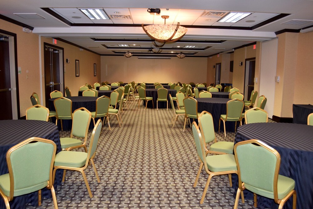 Holiday Inn Hou Energy Corridor Eldridge by IHG - photo 72