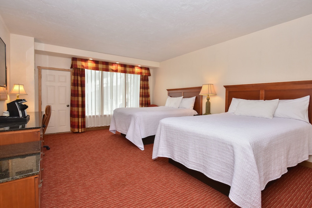 Slopeside Hotel A Vail Resorts Property - photo 13