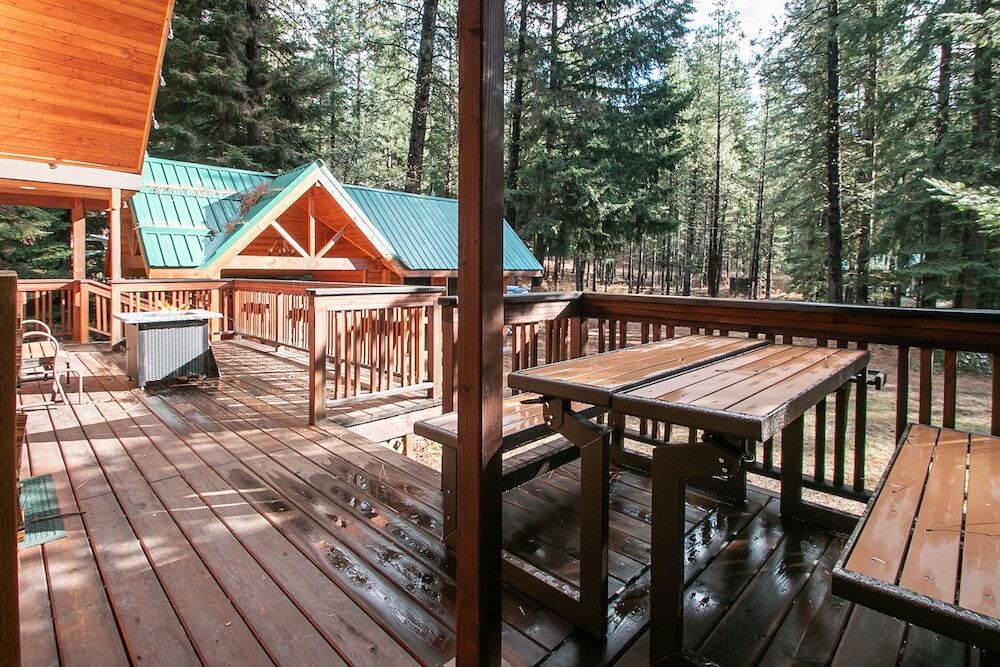 Tivoli Chalet — 4-Star Luxury Hotel in Leavenworth, United States