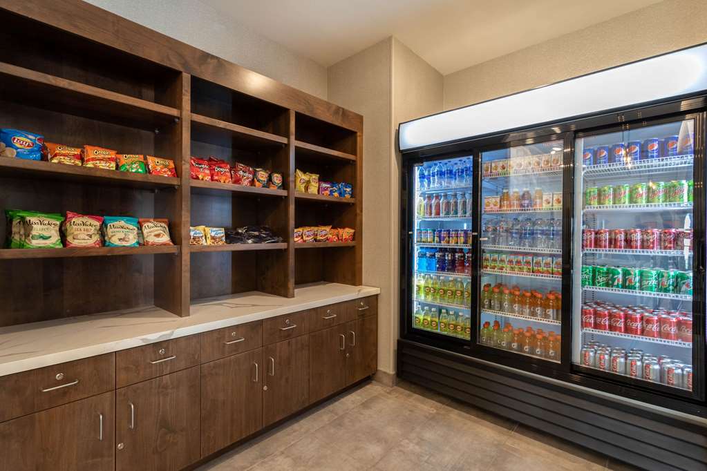 La Quinta Inn & Suites by Wyndham Limon - photo 35