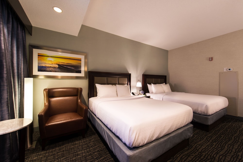 Crowne Plaza Springfield an IHG Hotel - photo 4