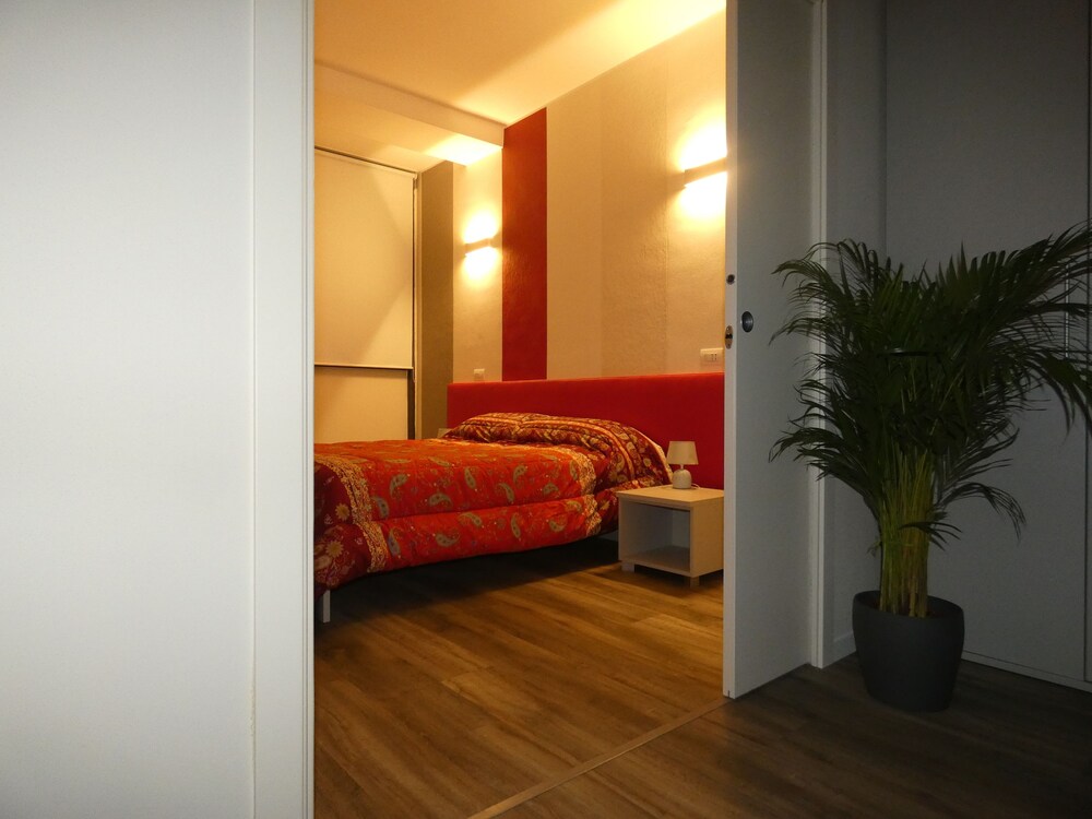 STOP&GO Suites and Apartments — 4-Star Luxury Hotel in Maranello, Italy