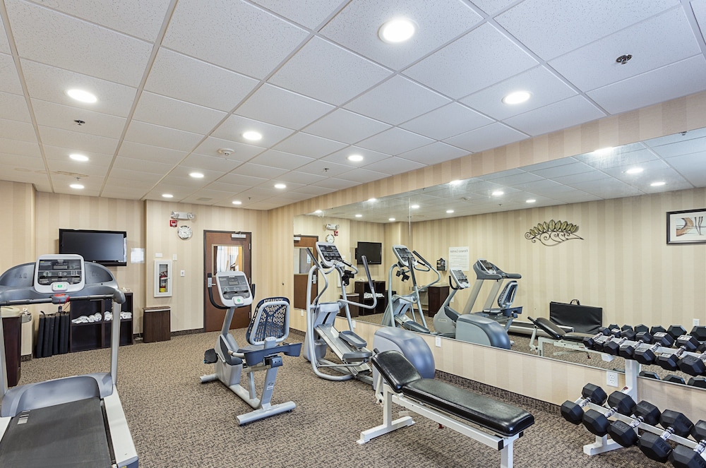 Holiday Inn Express Hotel & Suites BYRAM by IHG - photo 24