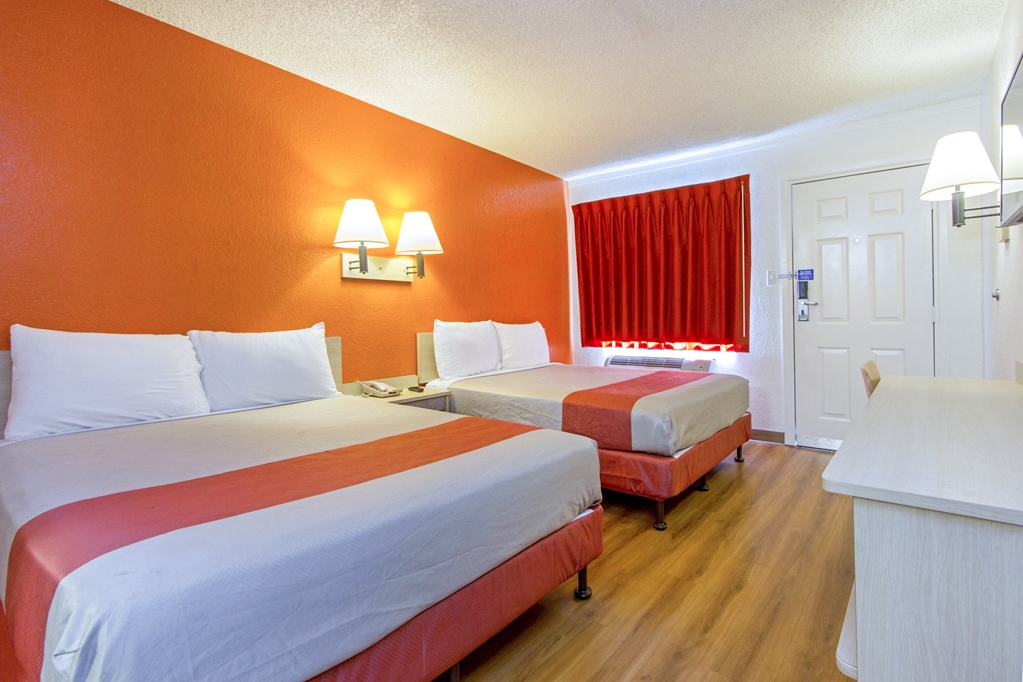 Motel 6 Phoenix AZ Airport 24th Street - photo 18
