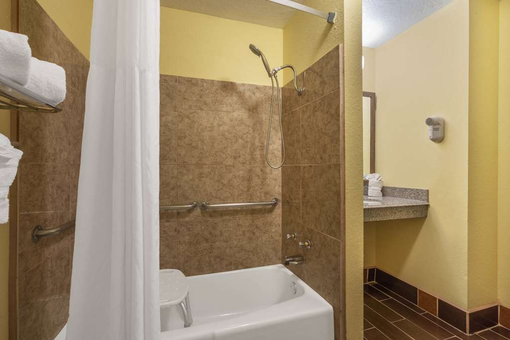 Days Inn by Wyndham Tucumcari - photo 15