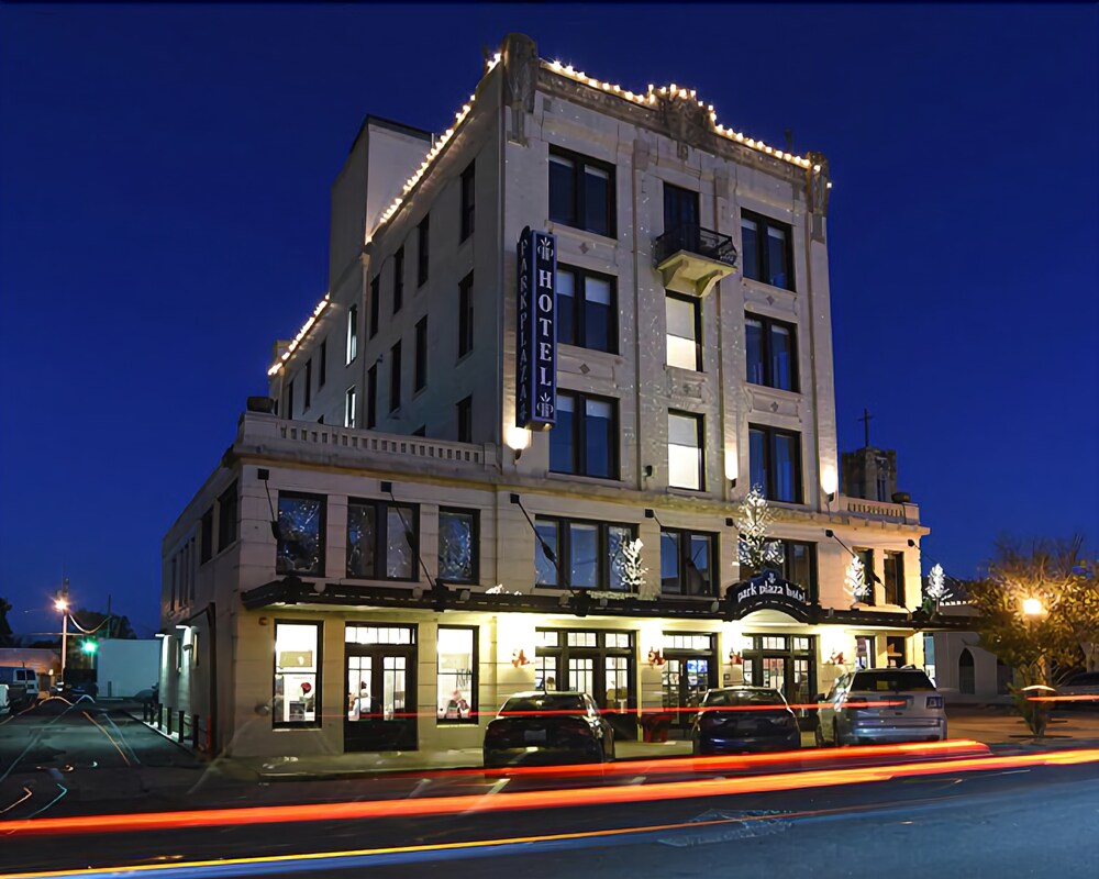 Park Plaza Hotel Seguin — hotel in Seguin