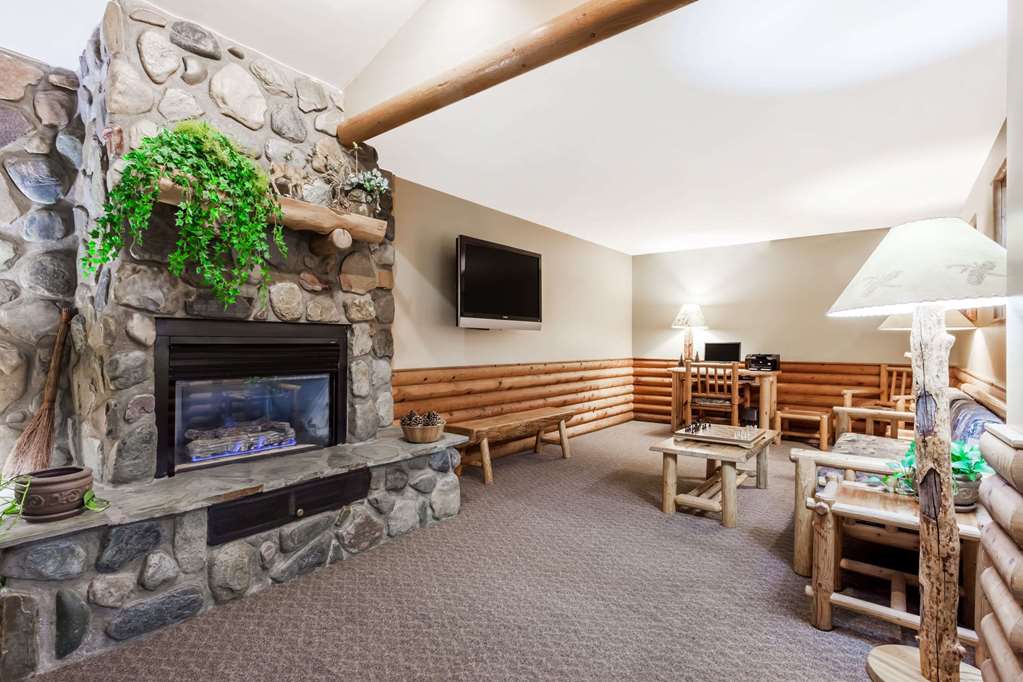 Days Inn by Wyndham Sandpoint - photo 2