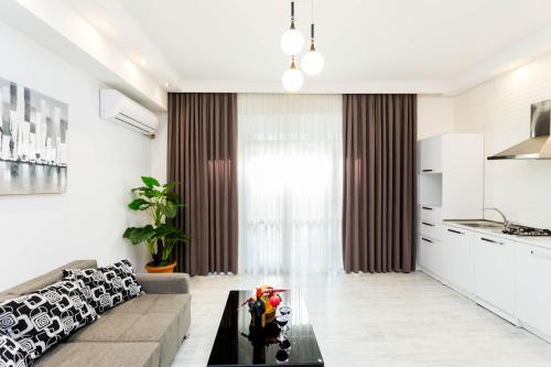 Luxury landing in the city center