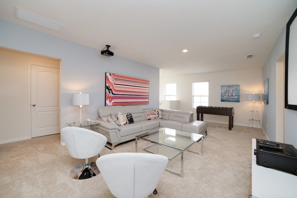 Amazing 5 Bedroom Solterra New Resort Home 5 Villa by RedAwning Davenport - photo 20