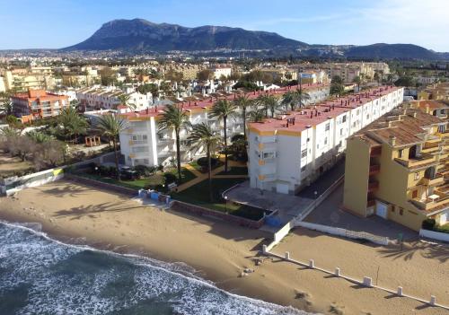 Apartamentos Óliver Playa — 4-Star Luxury Hotel in Denia, Spain