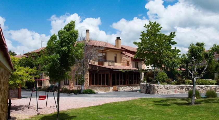 Hospederia Gemma — hotel in La Lastrilla