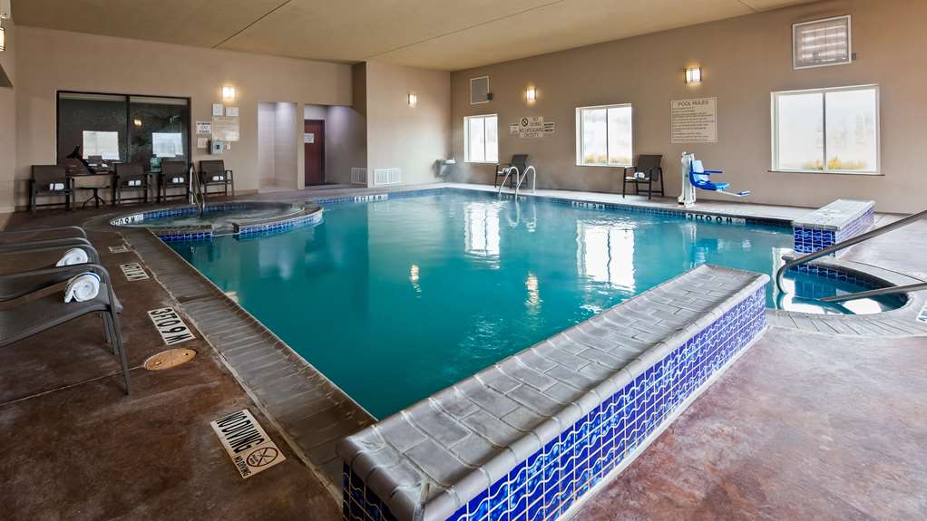 Best Western Granbury Inn & Suites - photo 31