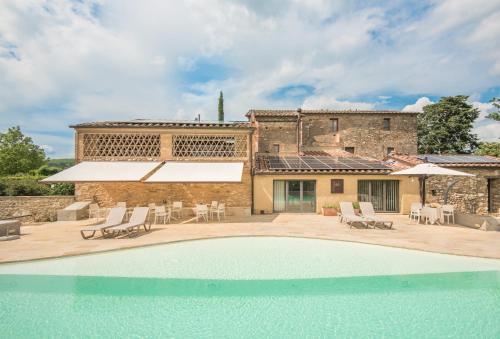 Brotes Appartamento Ciliegio — 4-Star Luxury Hotel in Sovicille, Italy