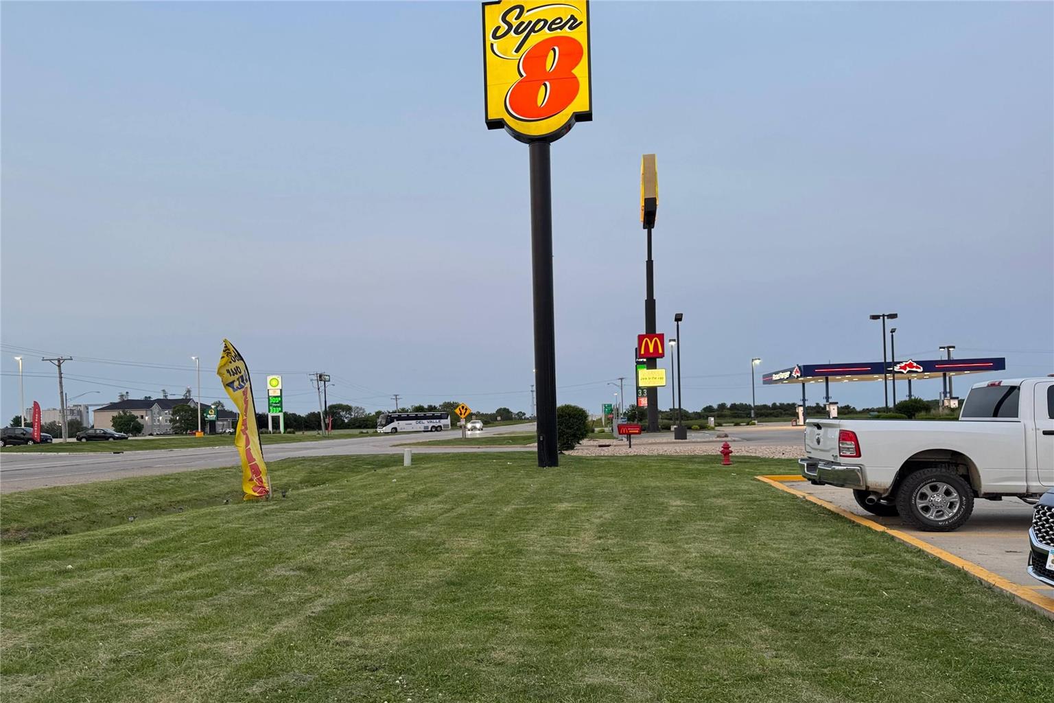 Super 8 by Wyndham Mendota I 39 - photo 21