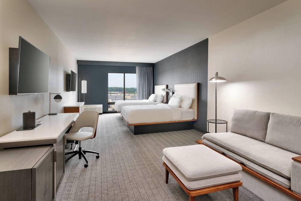 Courtyard by Marriott Ames - photo 6