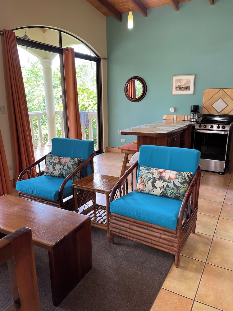 Mango Tree Villas — Ciudad Cortes — photo 2
