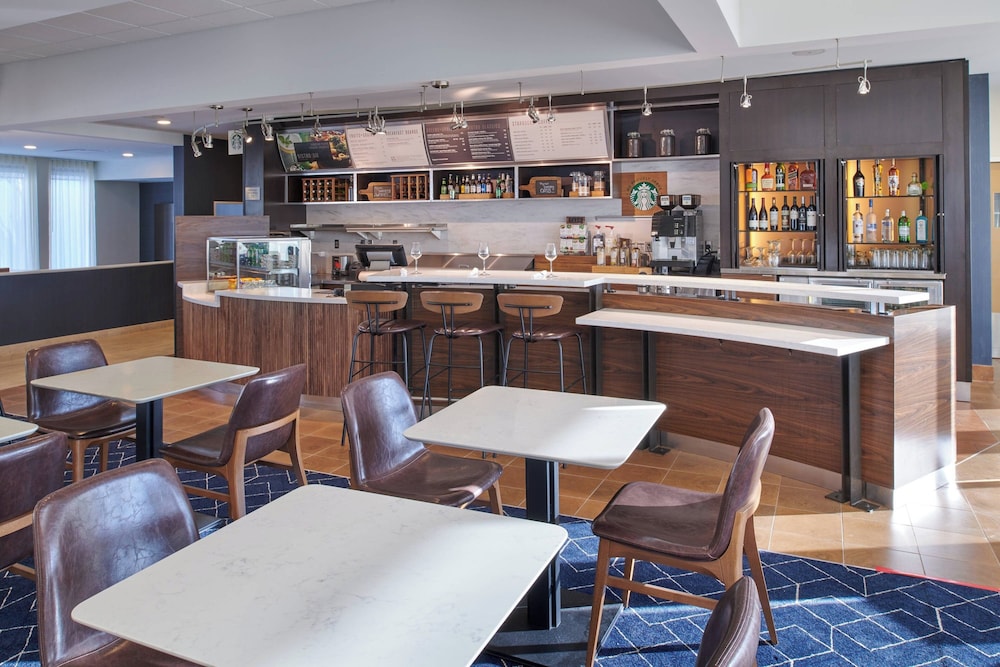 Courtyard by Marriott Chicago Lincolnshire - photo 30