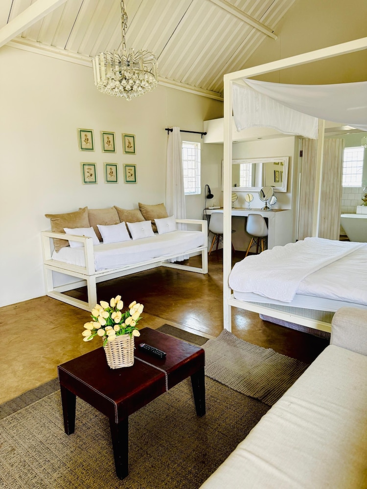 Conductors Inn — Tsumeb — photo 4