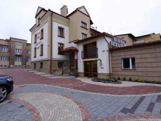 Hotel Fryderyk - carbon neutral hotel in Rzeszow
