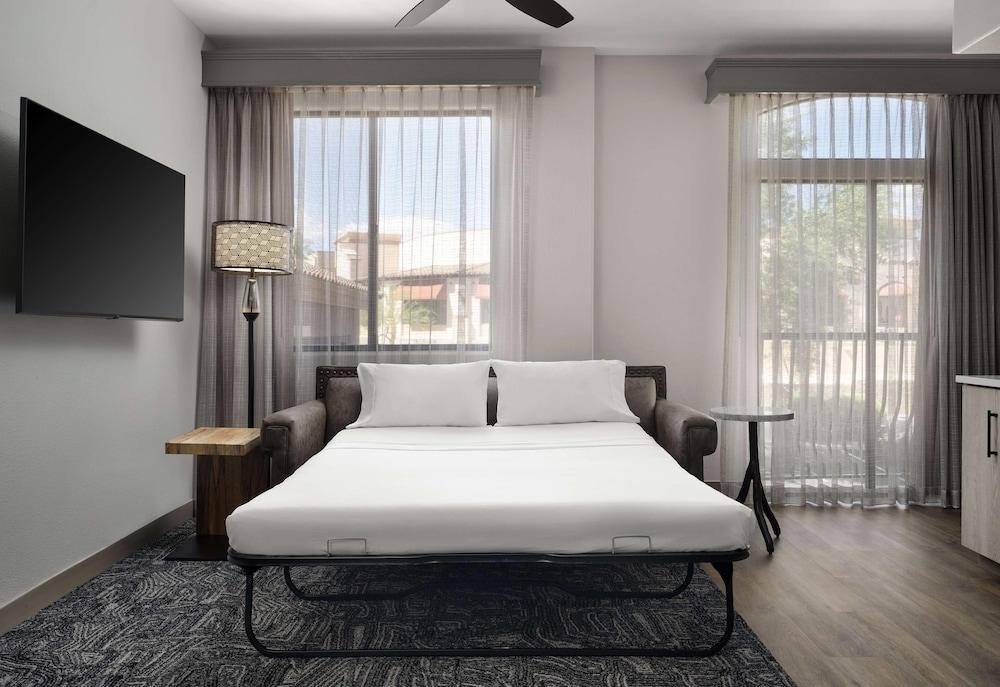 Embassy Suites by Hilton Tucson Paloma Village - photo 12