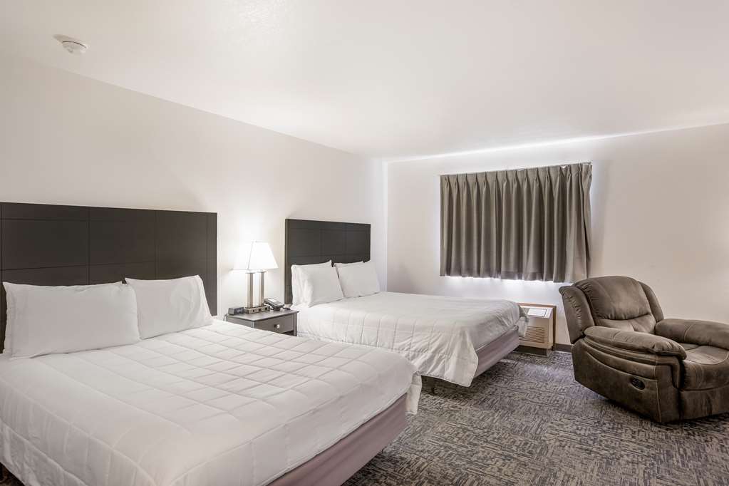 Americas Best Value Inn Birch Run - photo 28